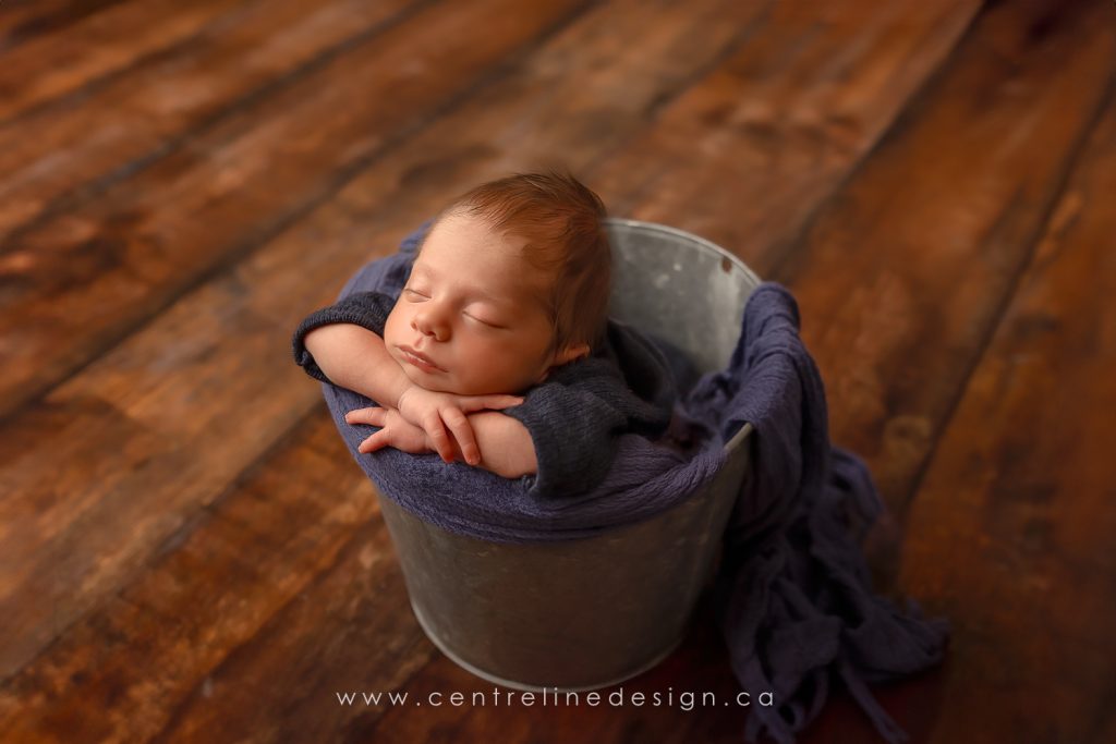 This image has an empty alt attribute; its file name is WEB-Ezra-NewbornSession-13-1024x683.jpg
